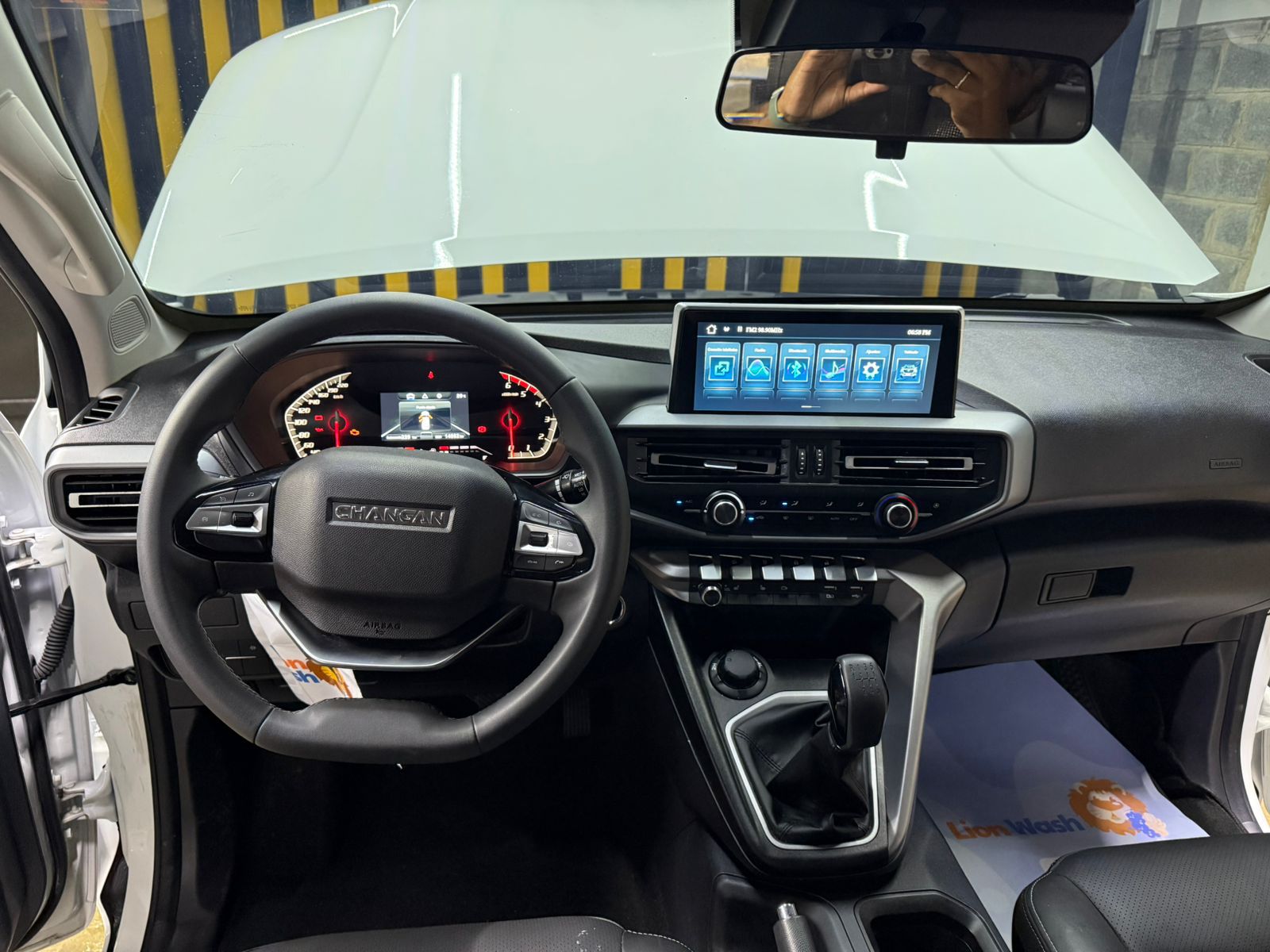 camiones y vehiculos pesados - Camioneta Changan Hunter 2025  0