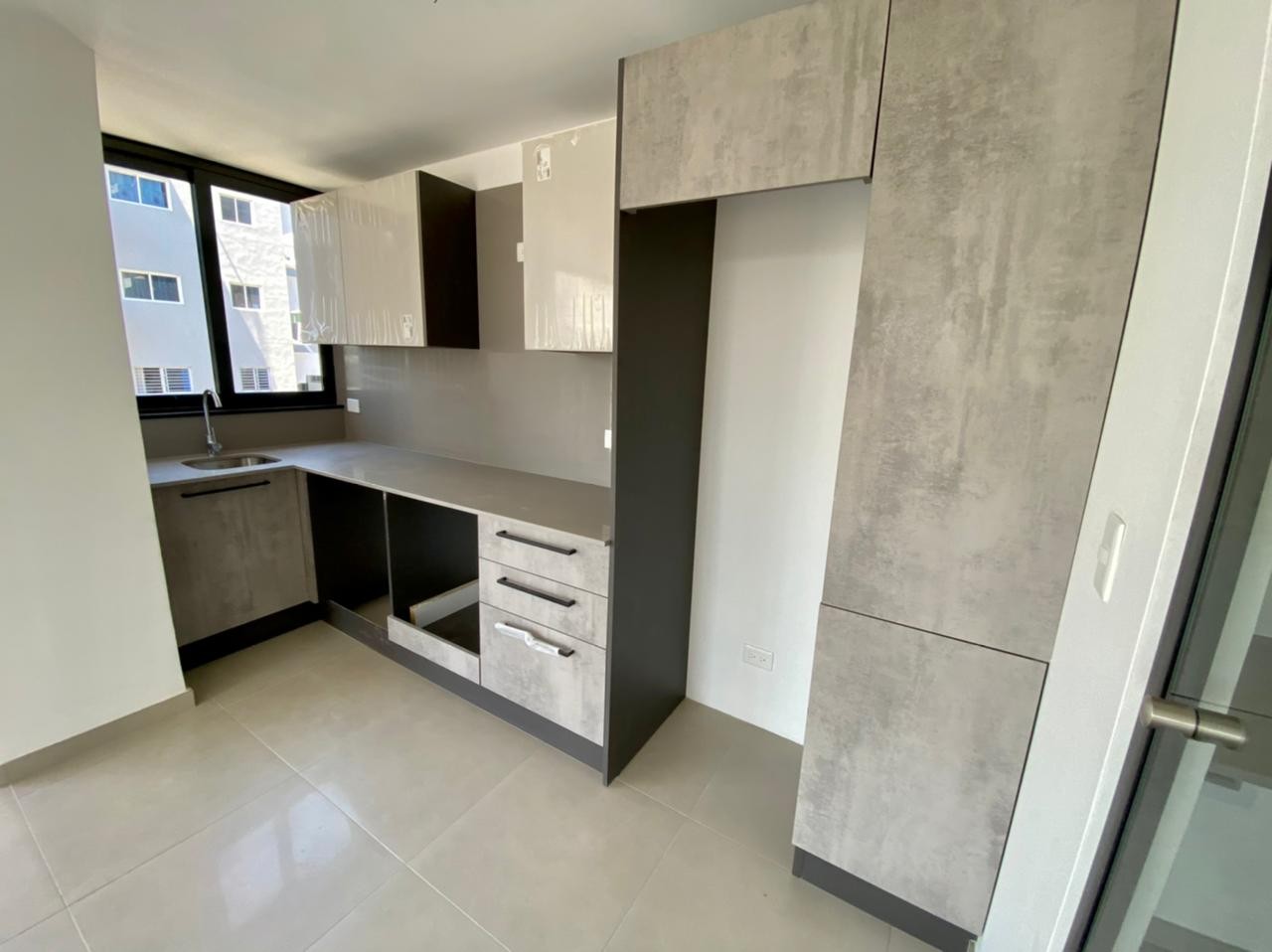apartamentos - Apartamento en Evaristo Morales de 1 habitación  2