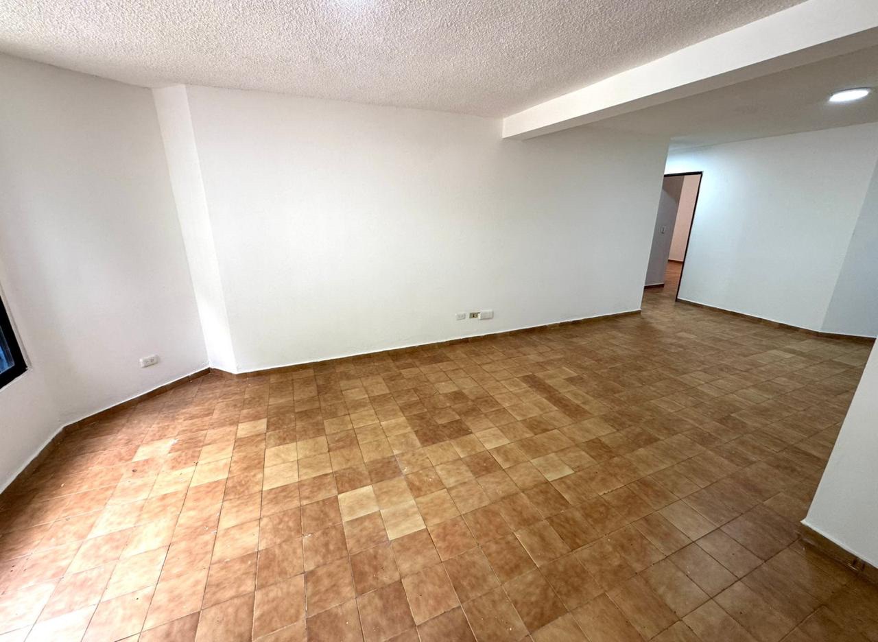 apartamentos - Vendo apartamento en 1er piso, Gazcue.  1
