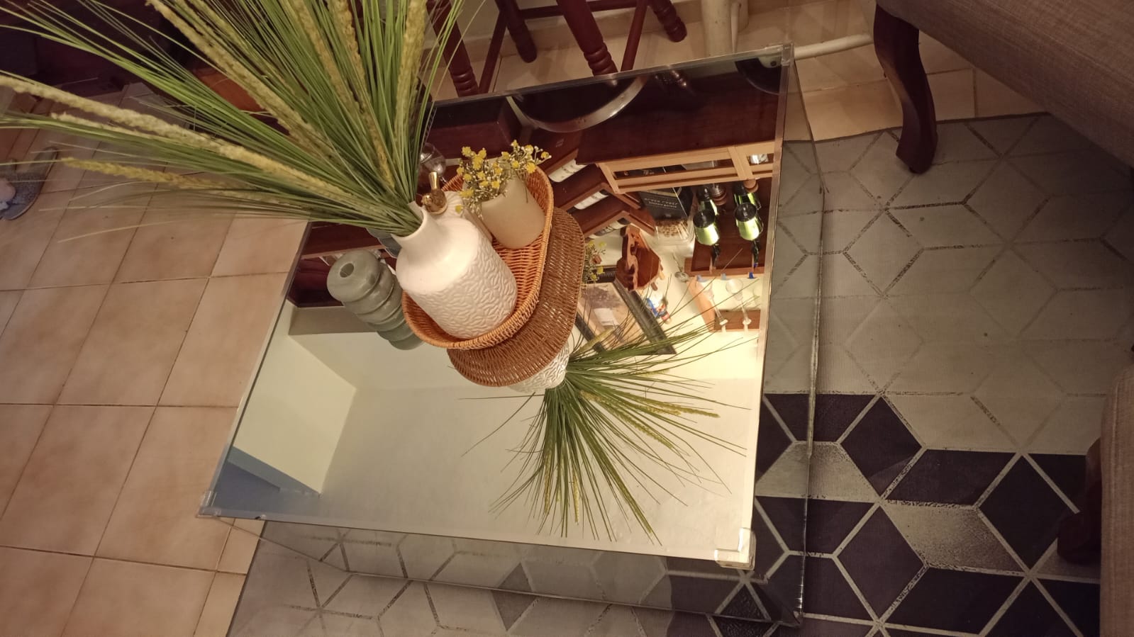 muebles y colchones - Hermosa mesa de centro (cristal) 0