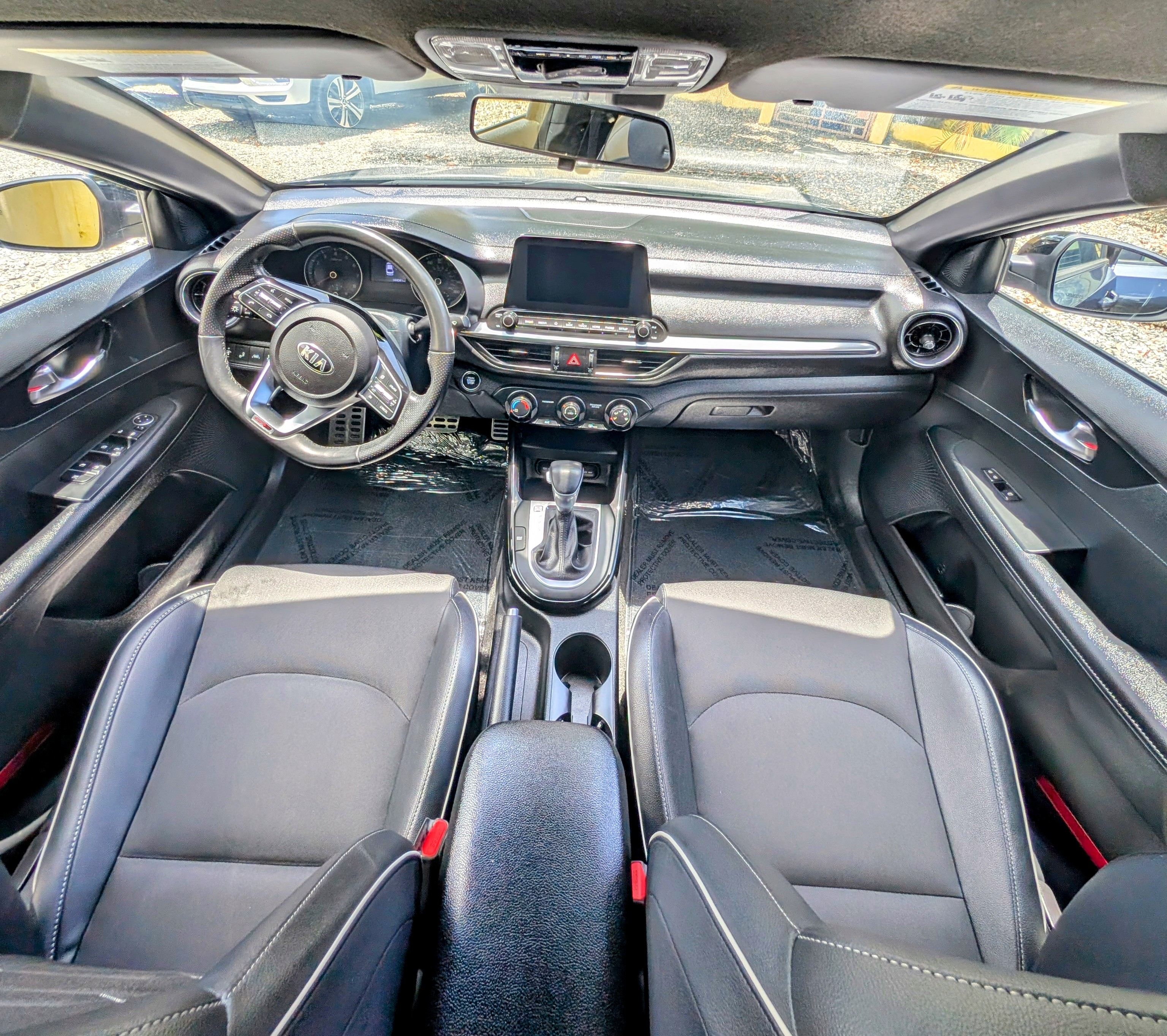 carros - Kia Forte 2021 9