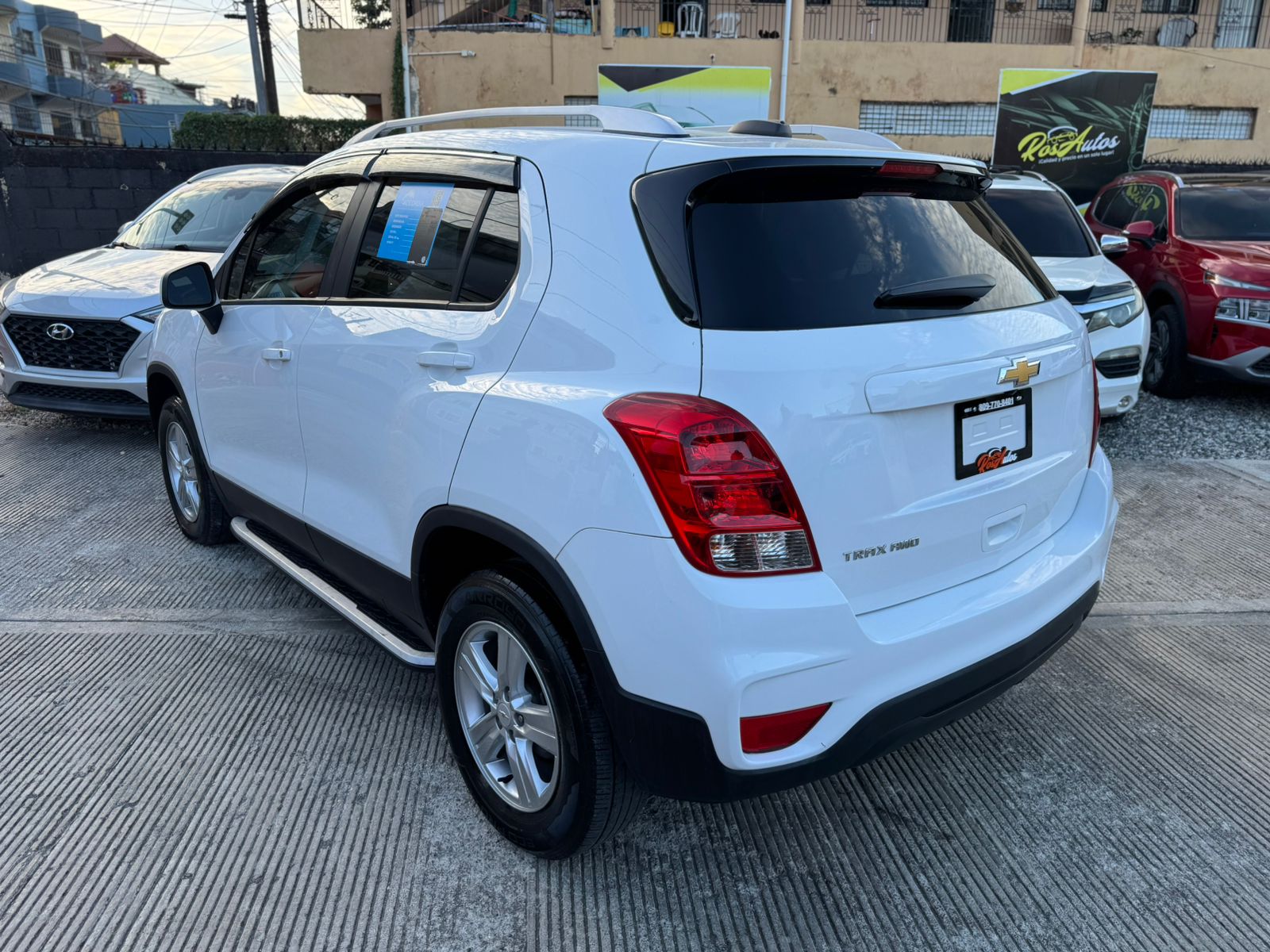 jeepetas y camionetas - Chevrolet Trax LS 2021 3