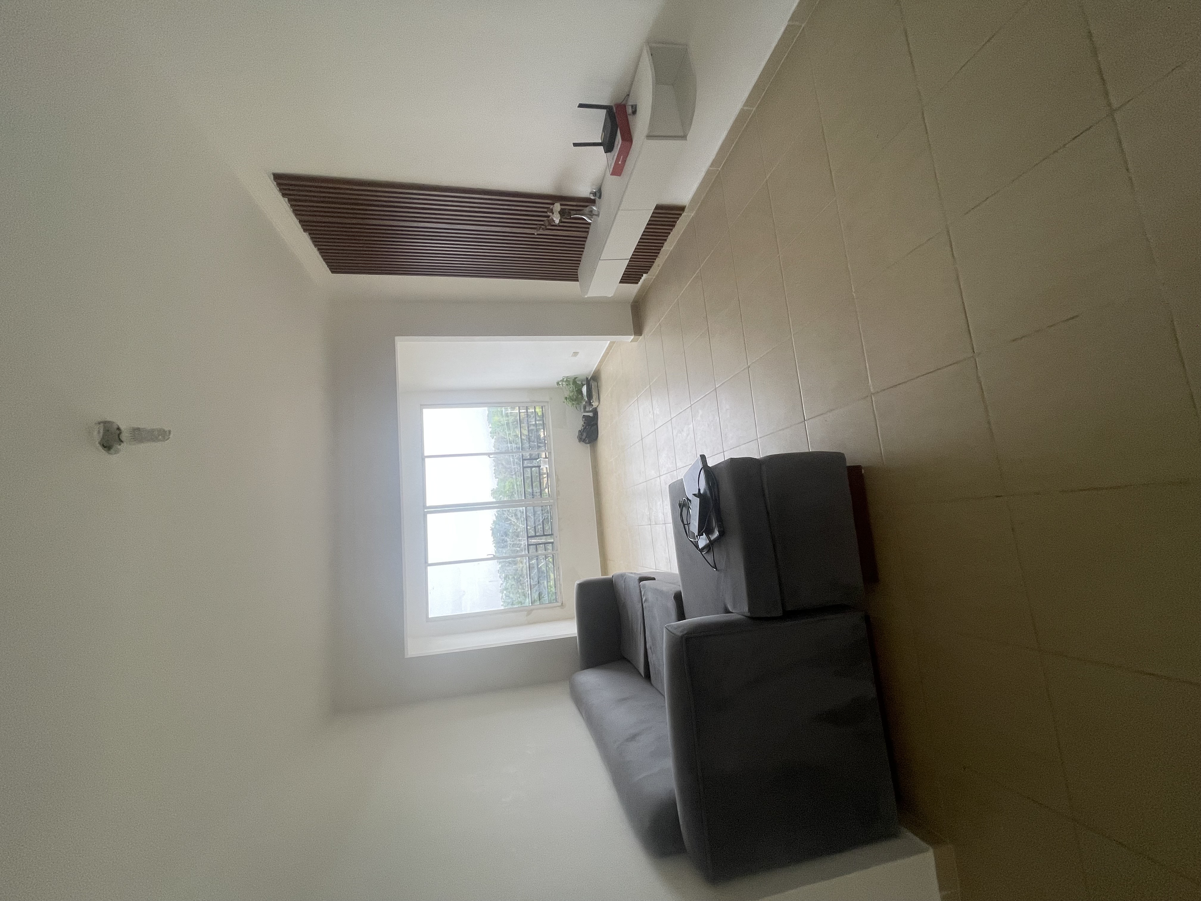 apartamentos - alquilo dormitorio compartido con chica  3
