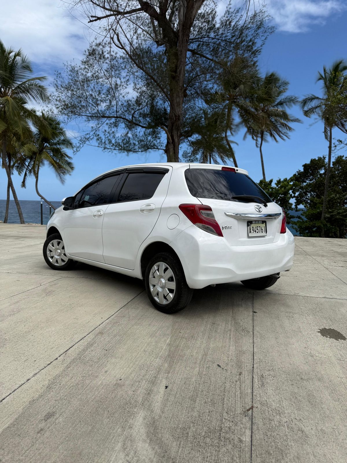 carros - Toyota vitz 2016 3