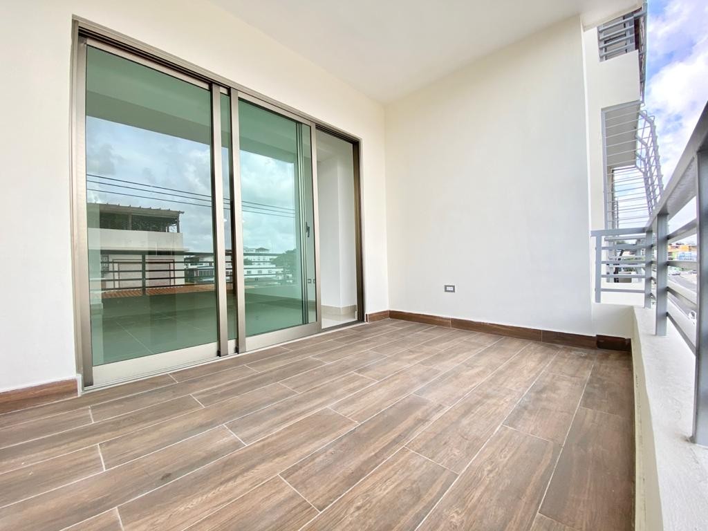 apartamentos - Amplio apartamento en Los Prados en alquiler 0