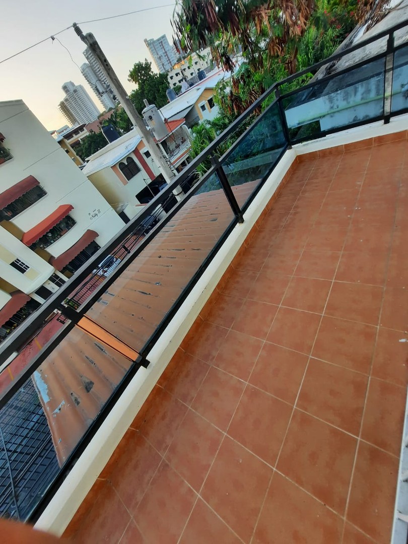 apartamentos - Se vende espacioso apartamento en Jardines del Sur 1 4