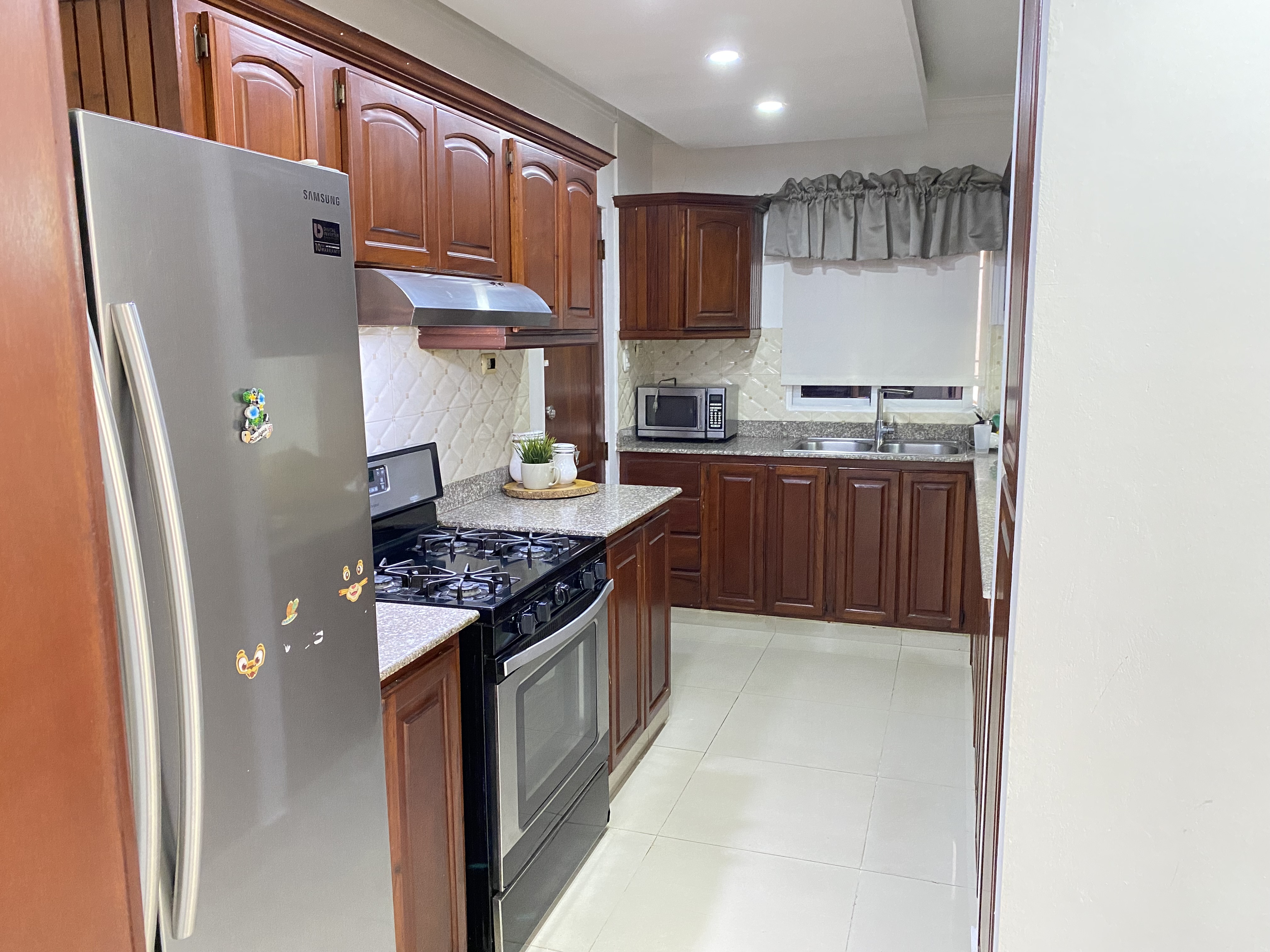 apartamentos - Apartamento en Vista Hermosa Santo Domingo Este.  2