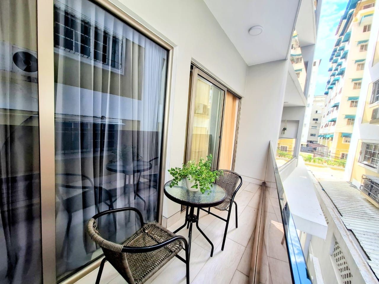 apartamentos - Bella Vista amueblado 1 habitacion 1.5 banos 1parqueo 1