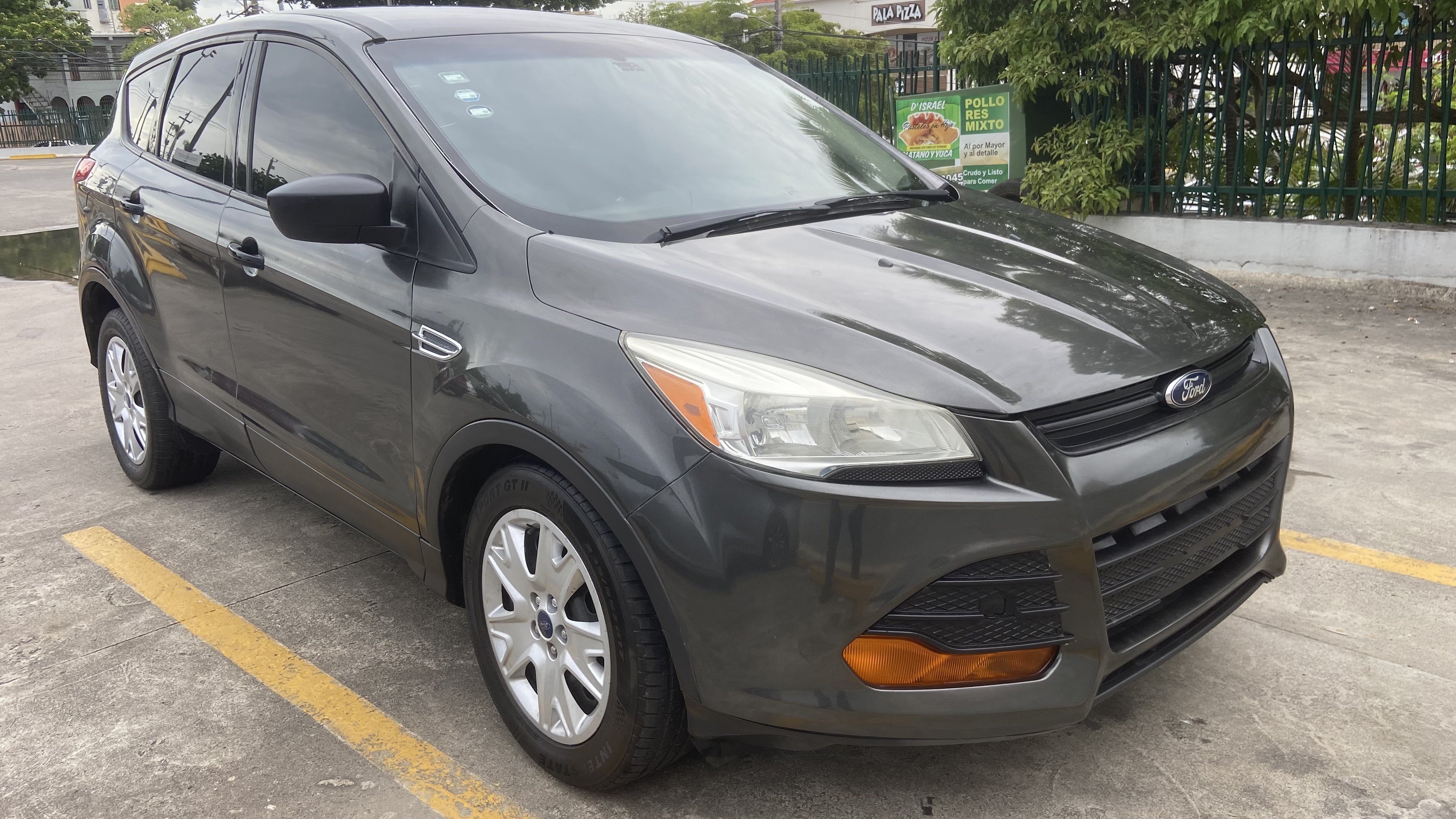 jeepetas y camionetas - Ford Escape S 2015 1