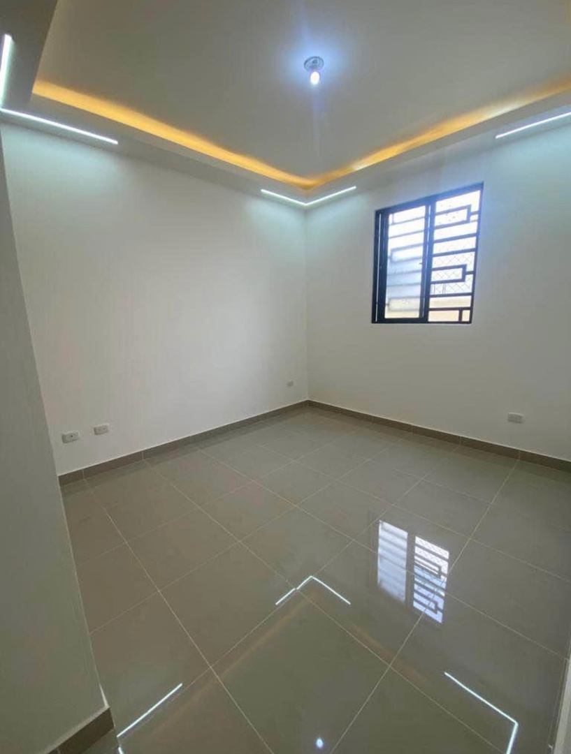 casas - CASA EN VENTA EN SANTIAGO DE LOS CABALLEROS RESIDENCIAL CERRADO  6