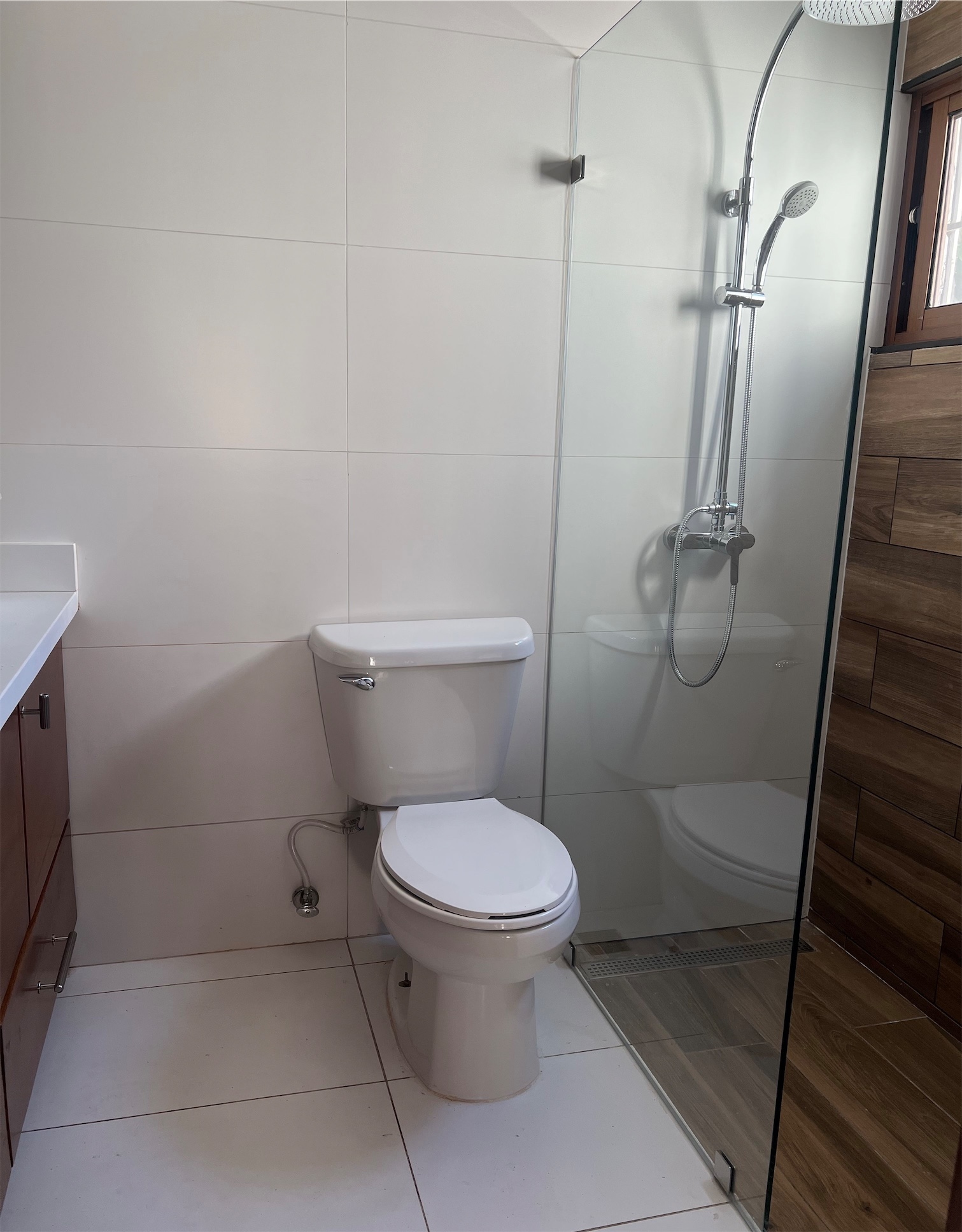 casas - DISPONIBLE Paraíso casa en proyecto cerrado de 4 habitaciones 4