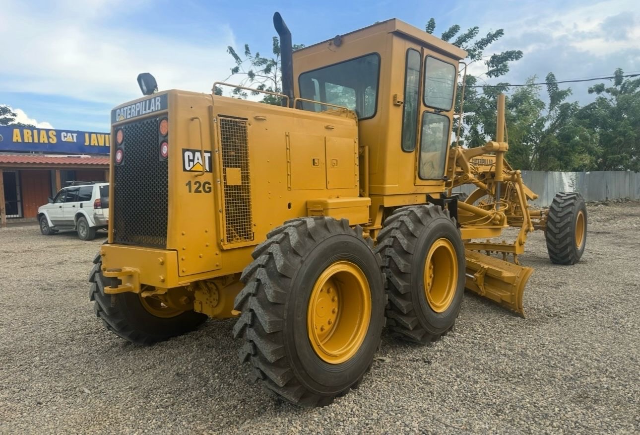 camiones y vehiculos pesados - 1978 Cat 12G 
$75,000 dólares 5