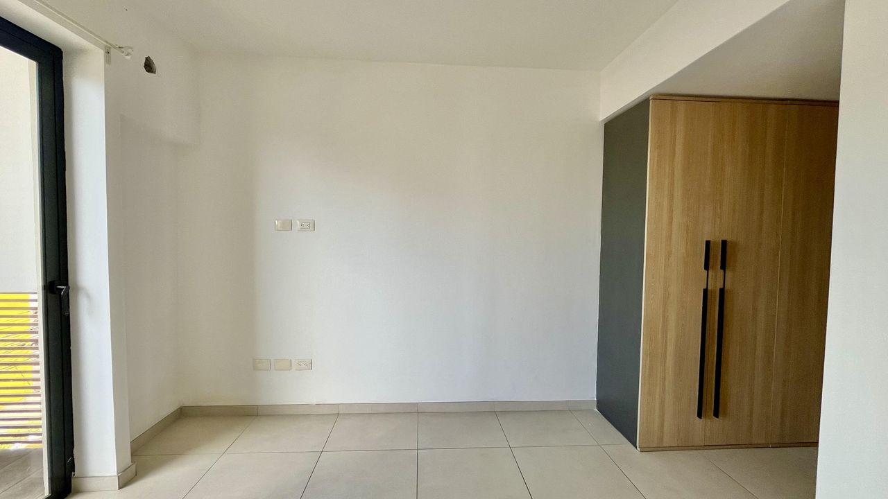 apartamentos - Apartamento en venta en Arroyo Hondo 2