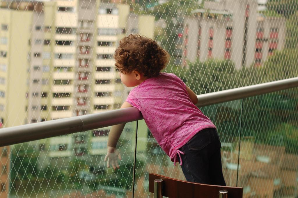 construccion e industrial - Mallas de seguridad para balcones y ventanas  4