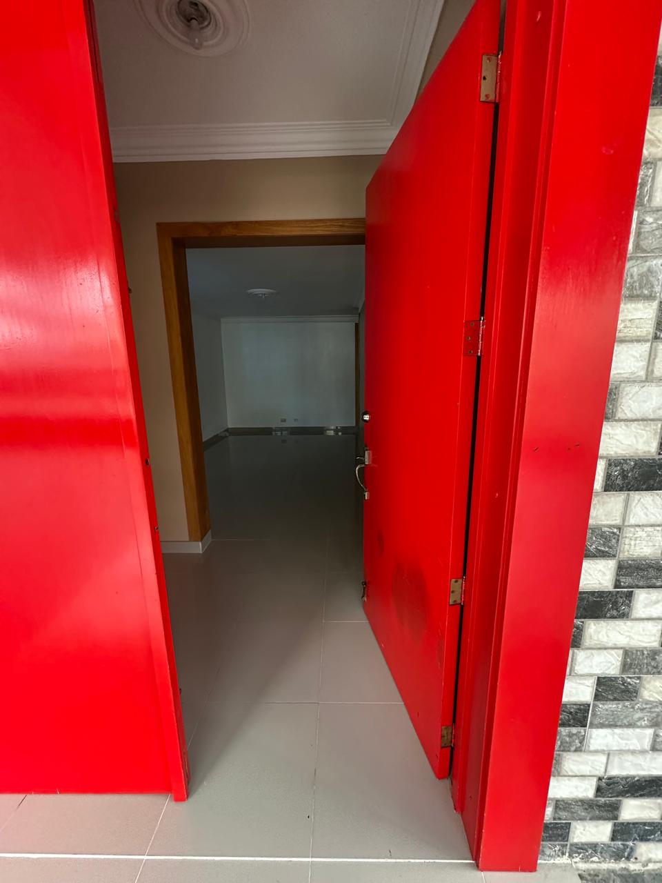casas - Casa en Alquiler ubicada en El Paraiso 6
