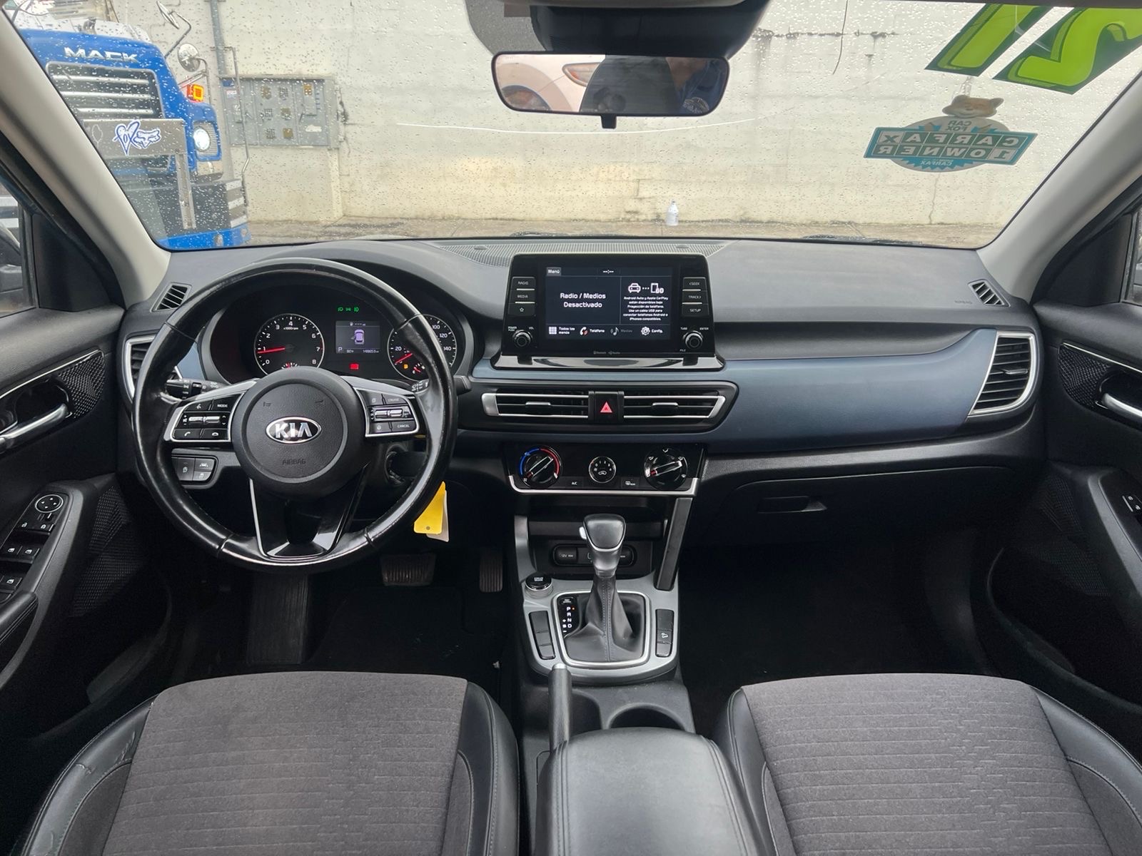 jeepetas y camionetas - Kia seltos 2021 S  4