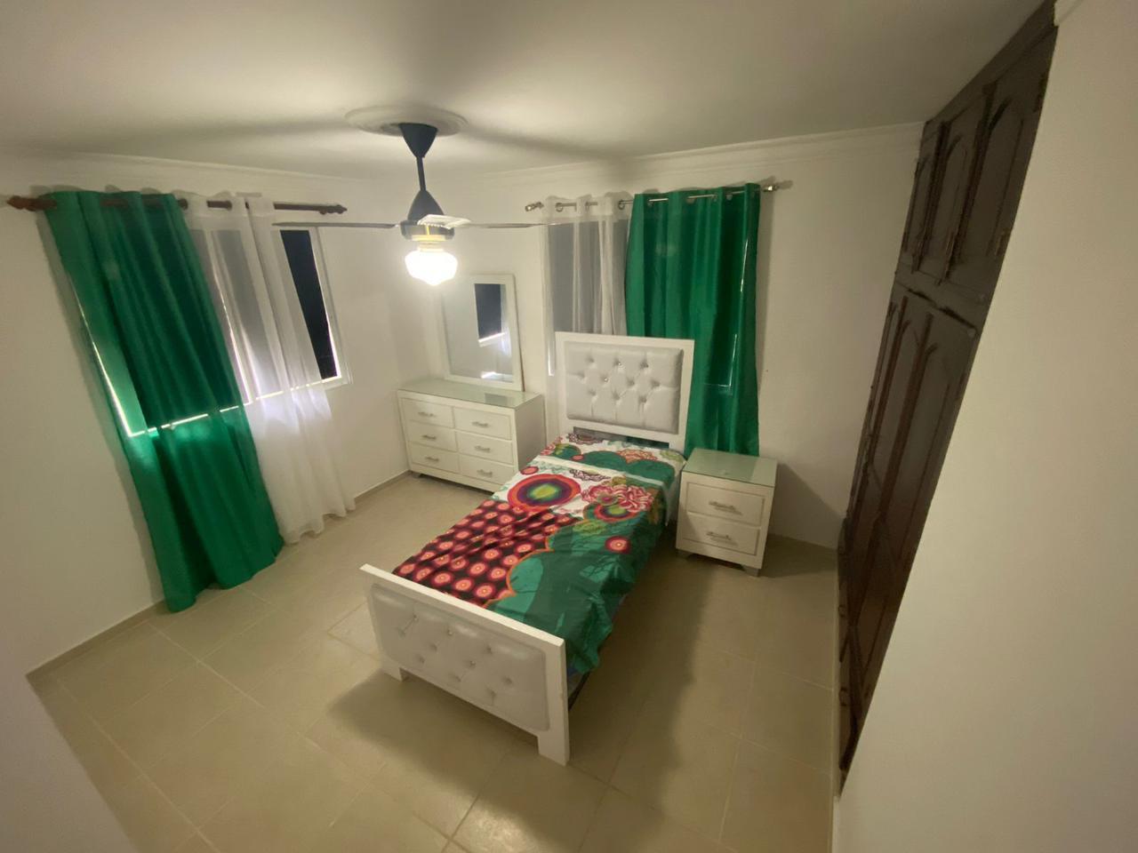 casas - CASA EN VENTA EN LOS JARDINES DEL NORTE, SANTIAGO. 6