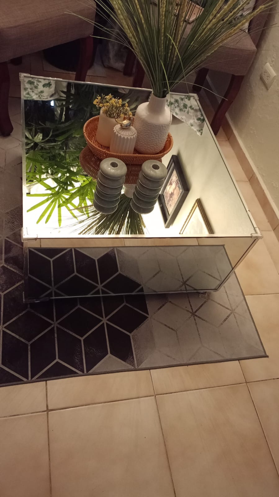 muebles y colchones - Hermosa mesa de centro (cristal) 1