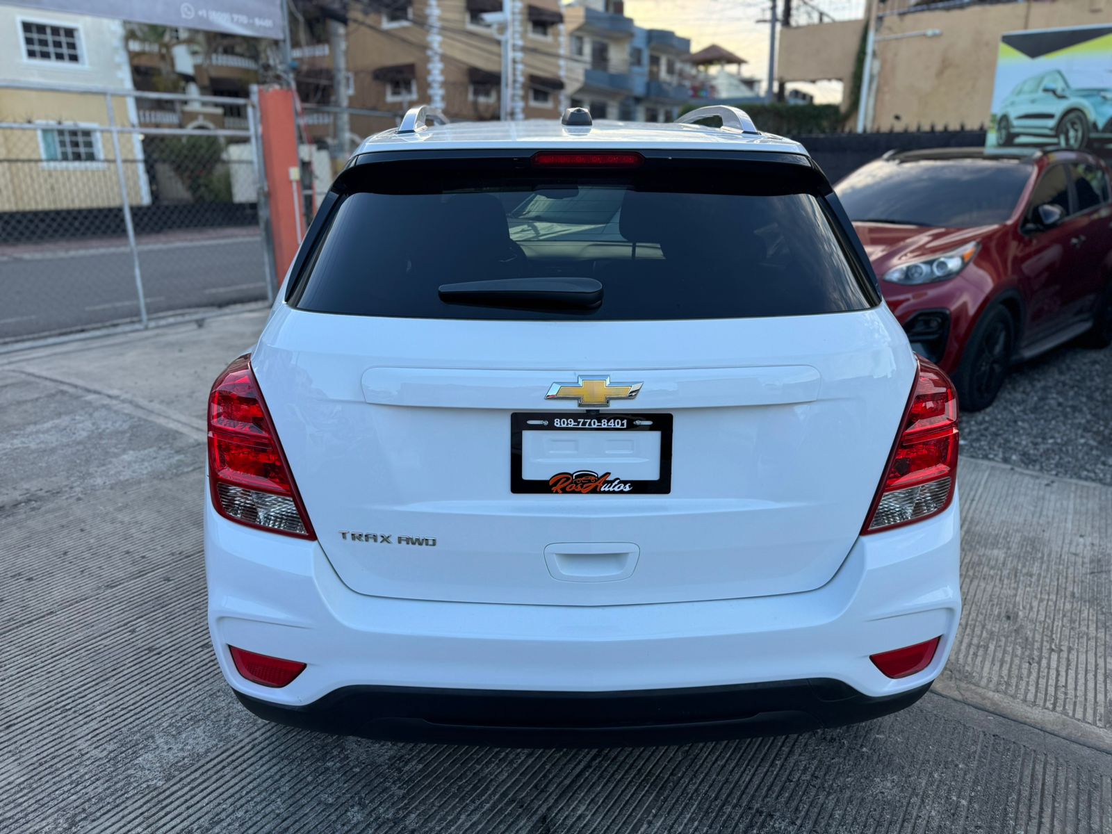 jeepetas y camionetas - Chevrolet Trax LS 2021 4