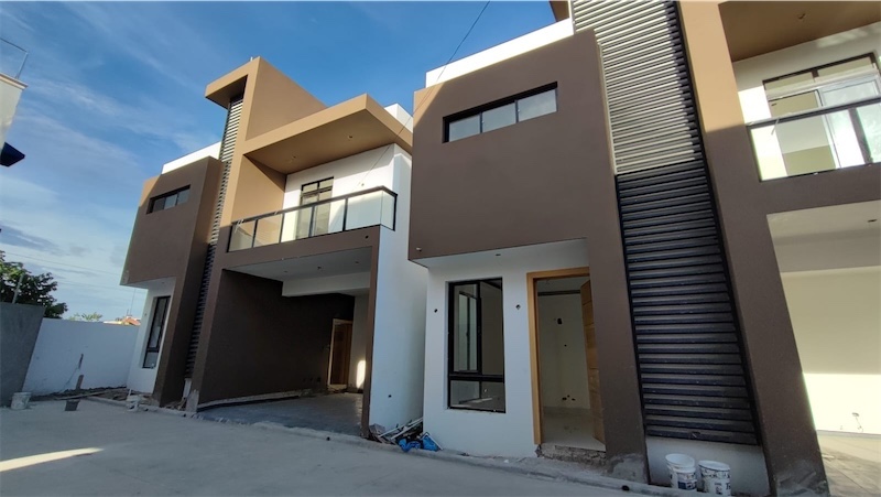 casas - Venta de casa de lujo en la autopista de san Isidro prado oriental 0