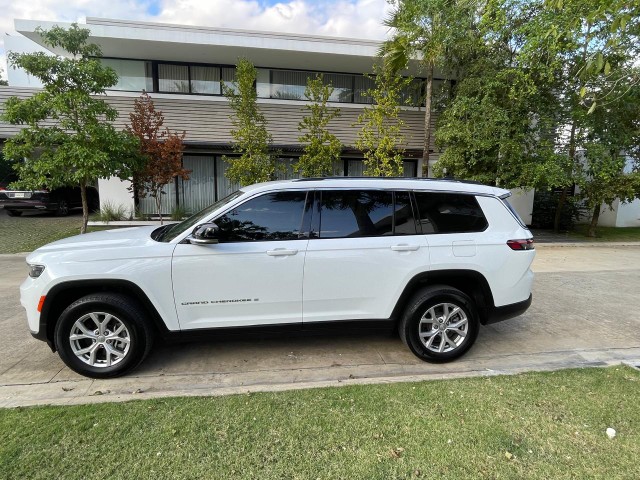 jeepetas y camionetas - Jeep grand cherokee limited 2022 5