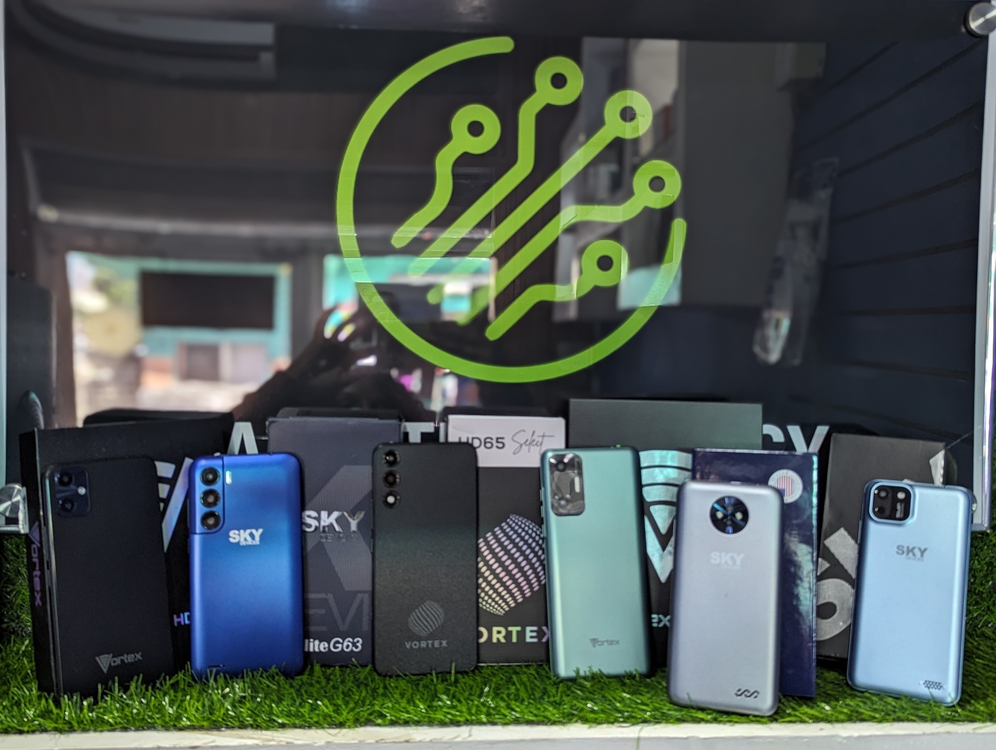 celulares y tabletas - Variedad de celulares Vortex Buenos y económico 