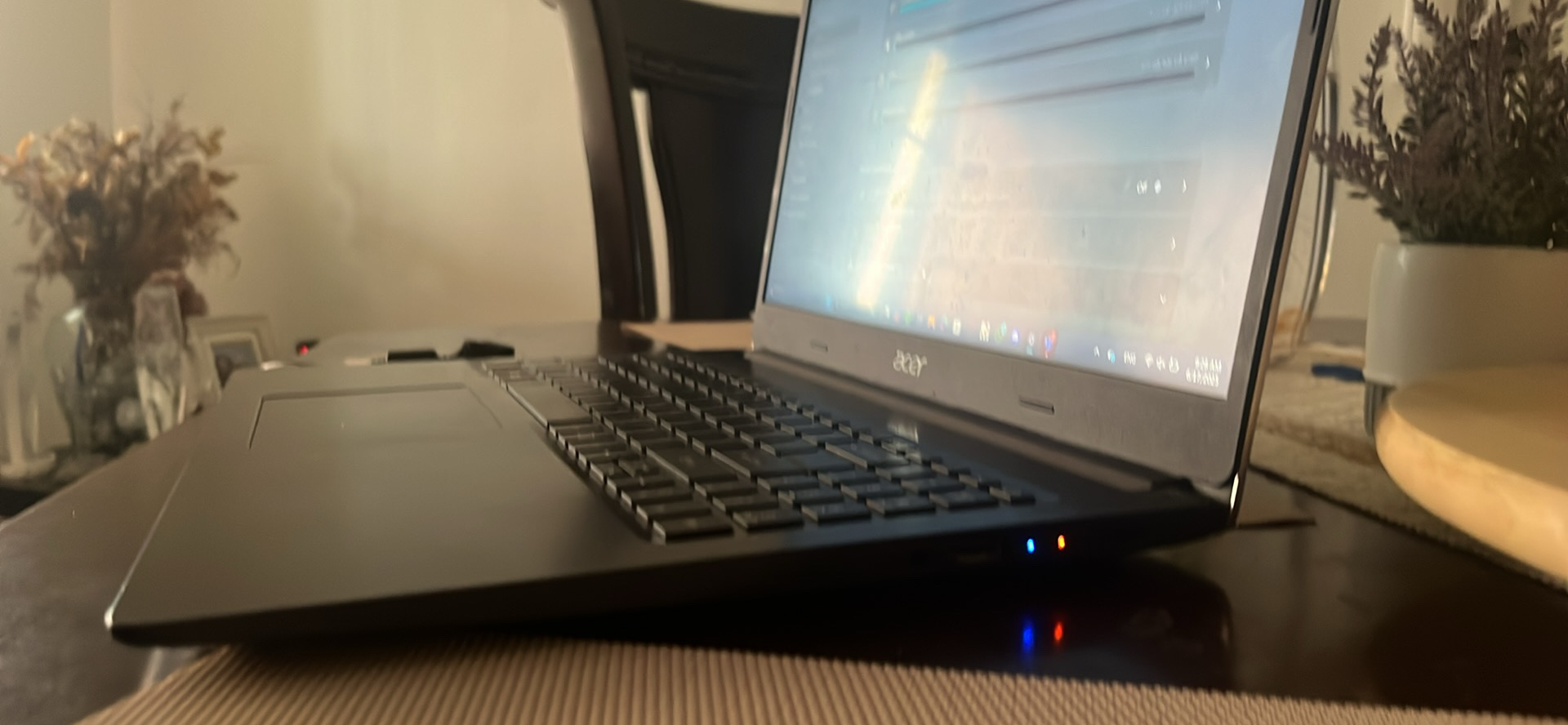 computadoras y laptops - Vendo Acer Aspire 515-55  2