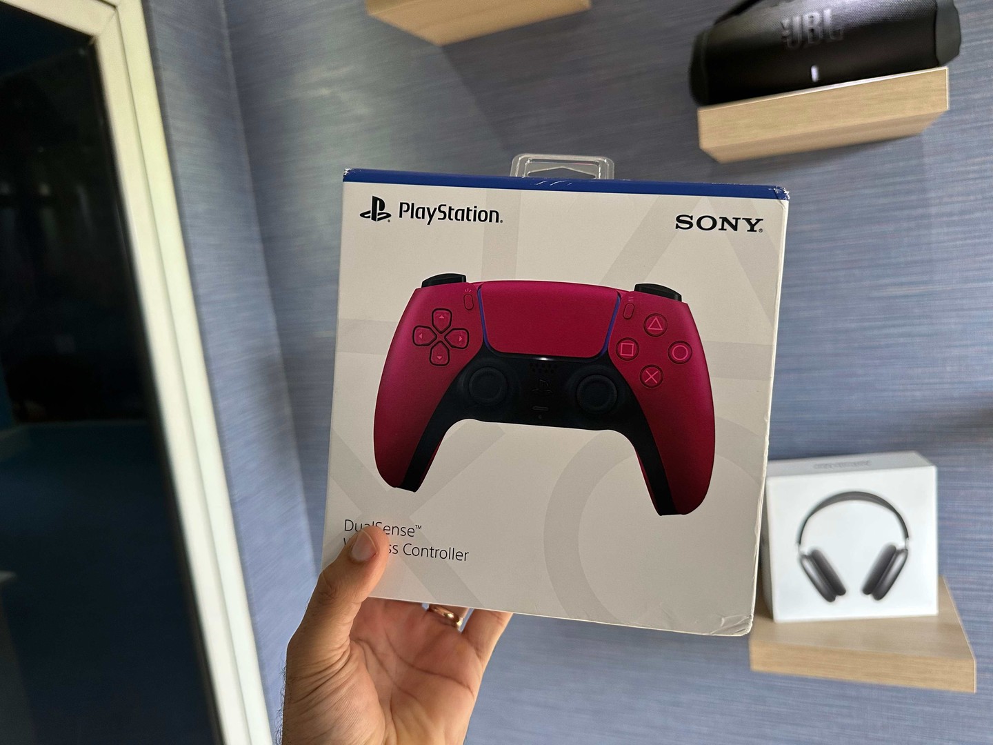 consolas y videojuegos - Control inalámbrico para PS5 Rojo Nuevos Sellados, Originales, RD$ 4,150 NEG 0