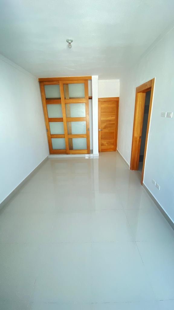 apartamentos - Renacimiento apartamento segundo piso 3