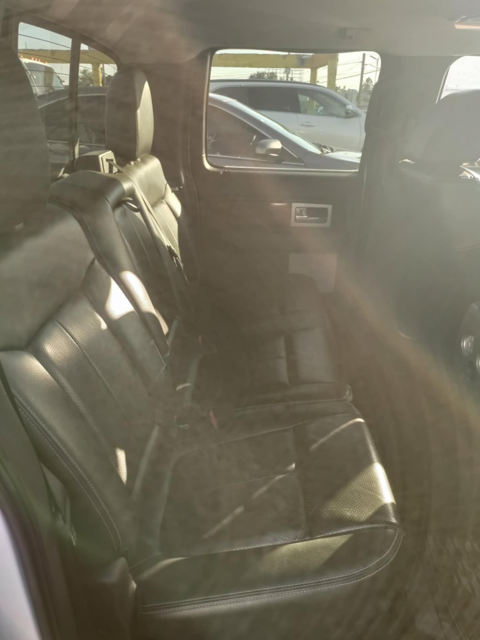 camiones y vehiculos pesados - ford f150 2010 con 83,000 millas en exelentes cond 3