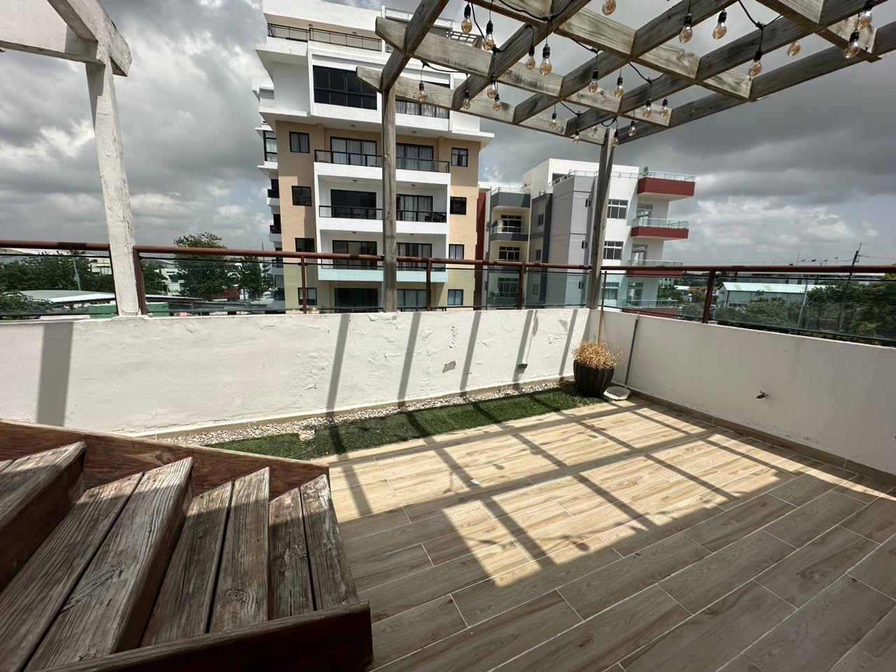 apartamentos - Vendono oferta Ph renacimiento tres hab con baño  8