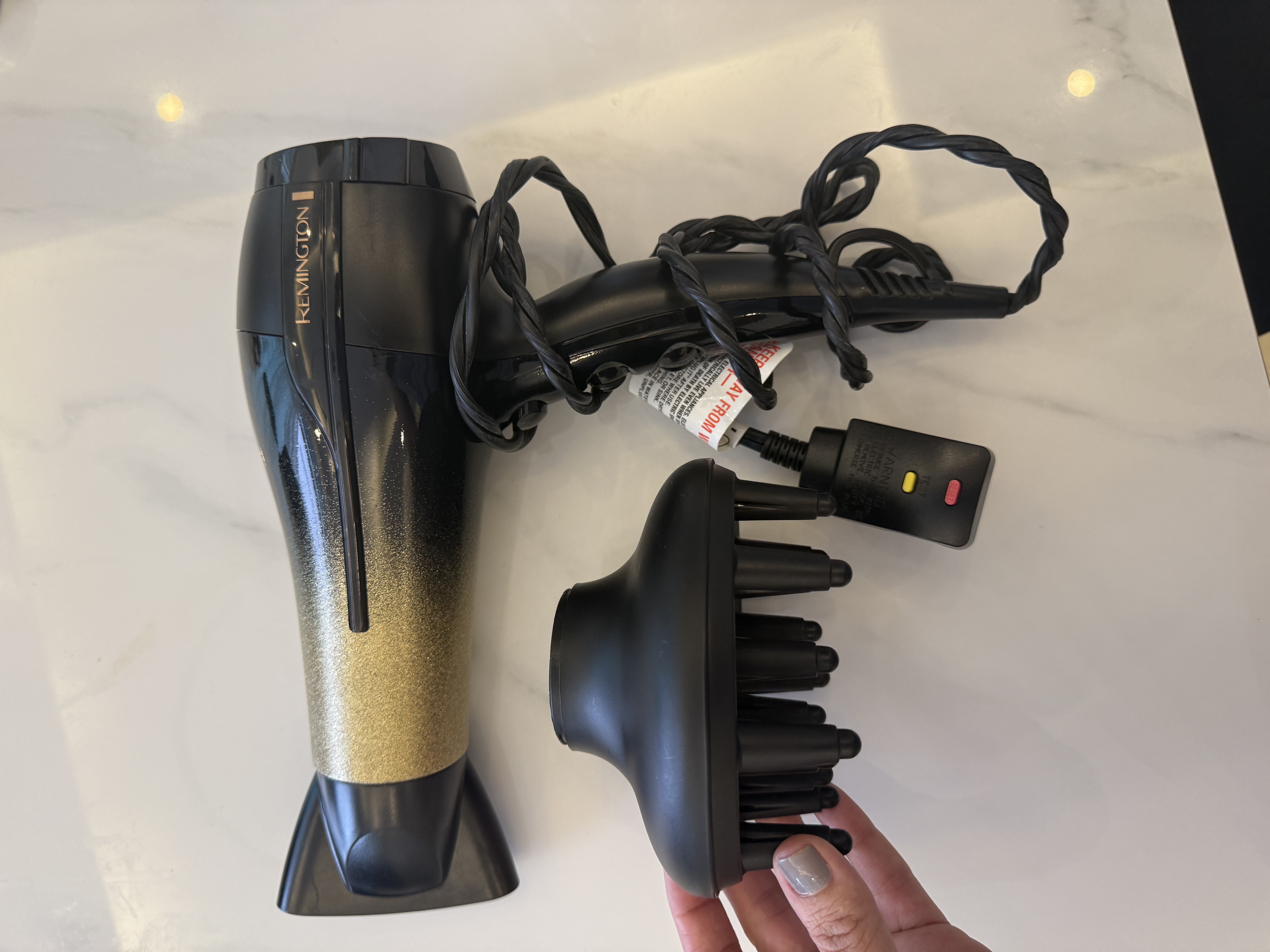 salud y belleza - Blow air secador de pelo Blower Remington pro ceramic.  1