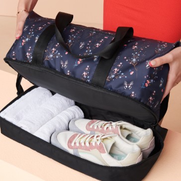 carteras y maletas - Bulto de mujer para GYM o viaje 2