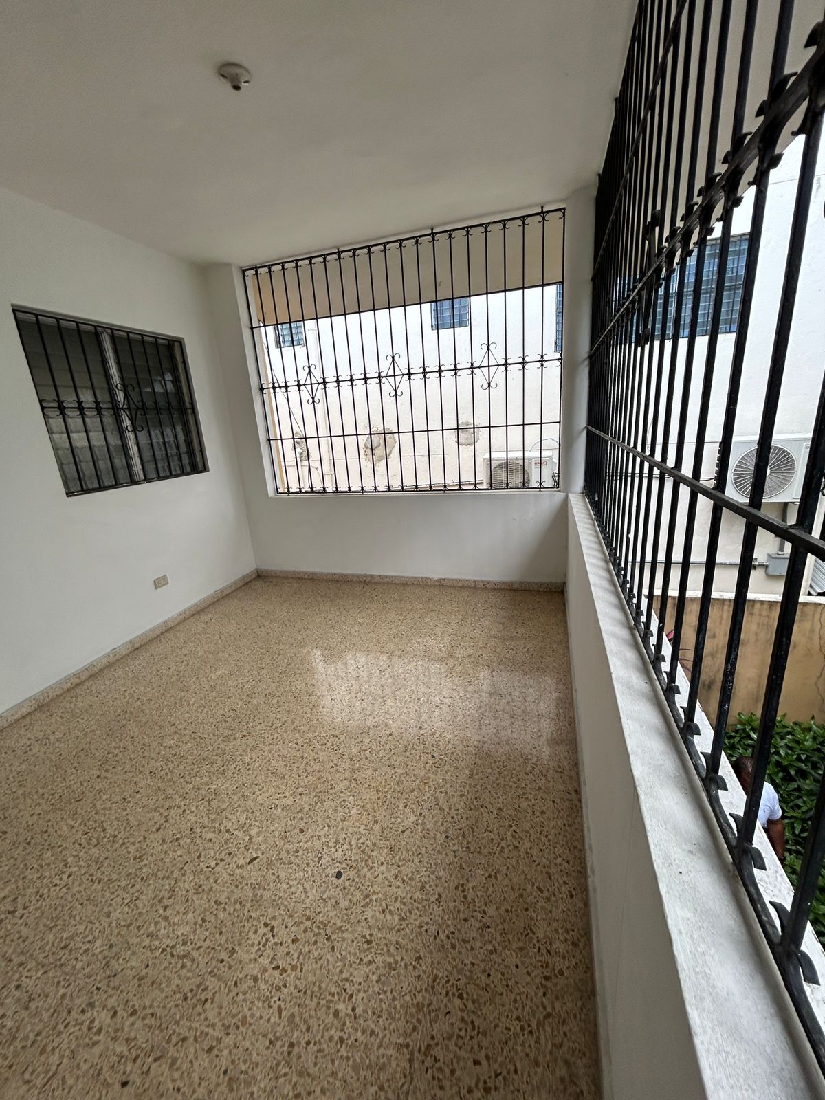casas - ¡EN VENTA! 🏡✨ Casa de 2 niveles en Los Restaurado 8