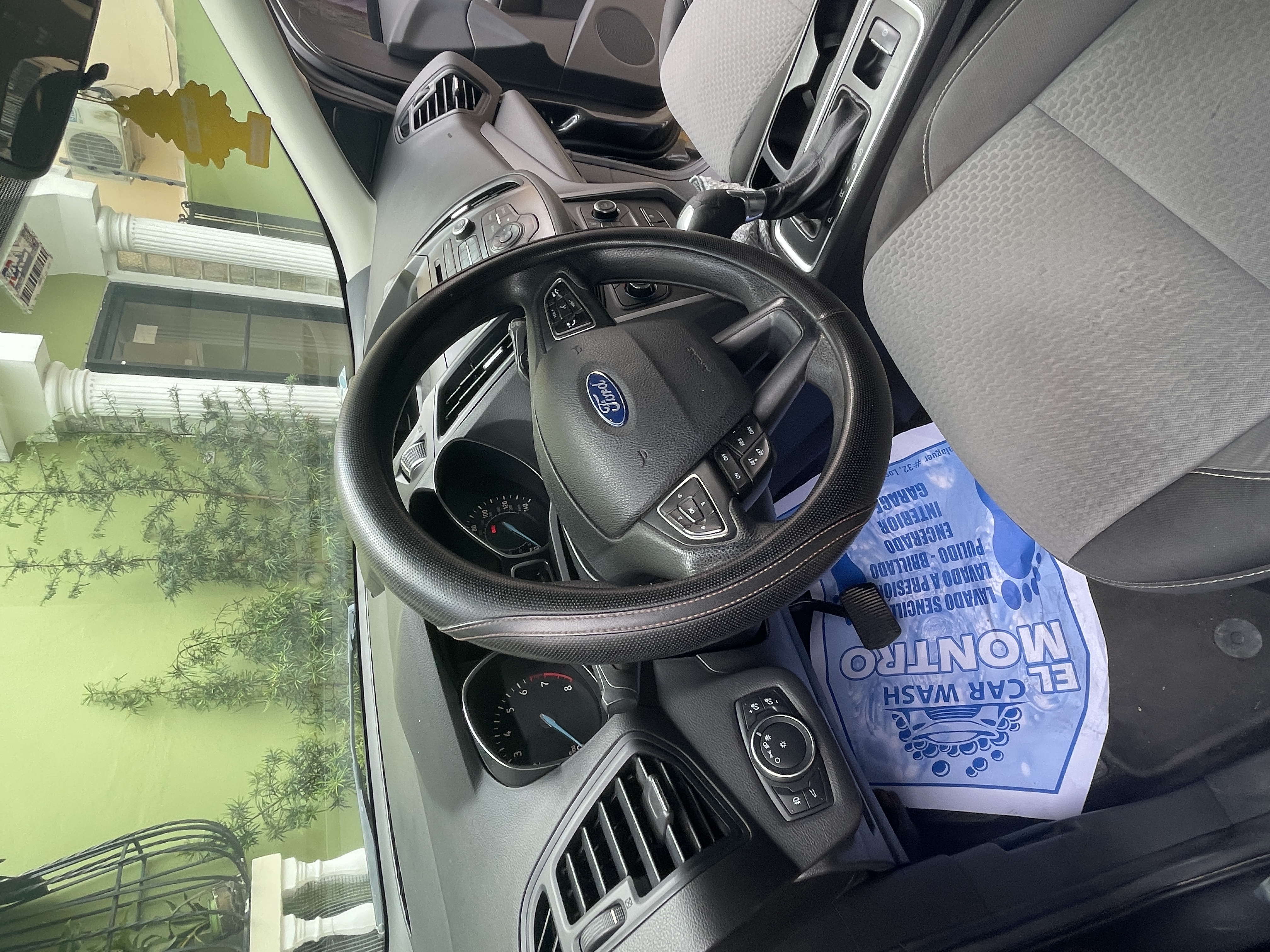 jeepetas y camionetas - Ford Escape 2017 4
