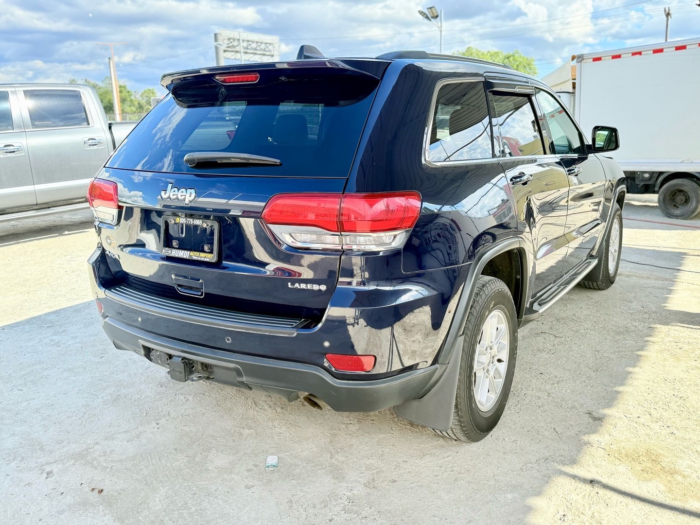 jeepetas y camionetas - Jeep Grand Cherokee 2018 Laredo 4x4  9