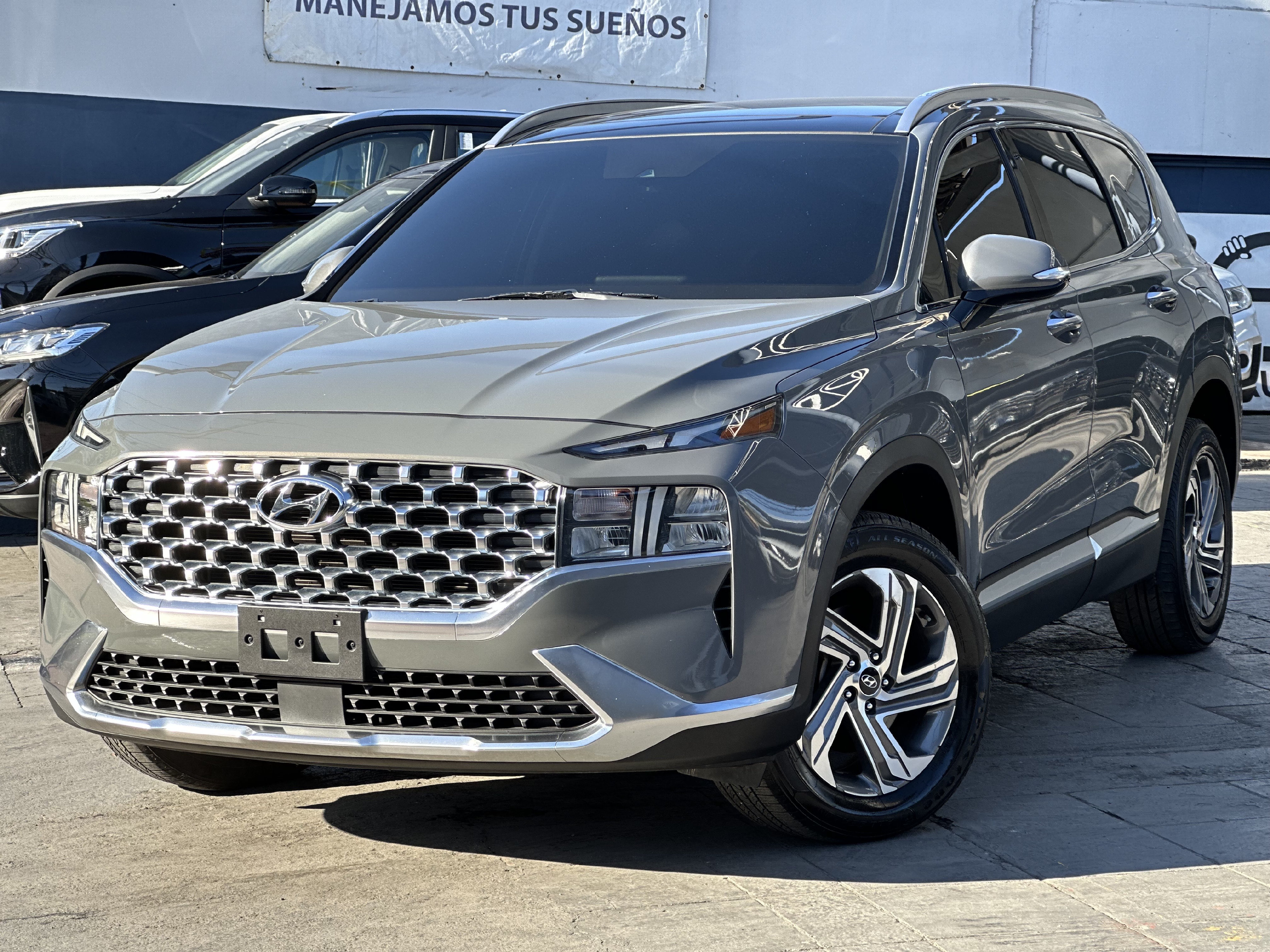 jeepetas y camionetas - HYUNDAI SANTA FE SEL 2022  1
