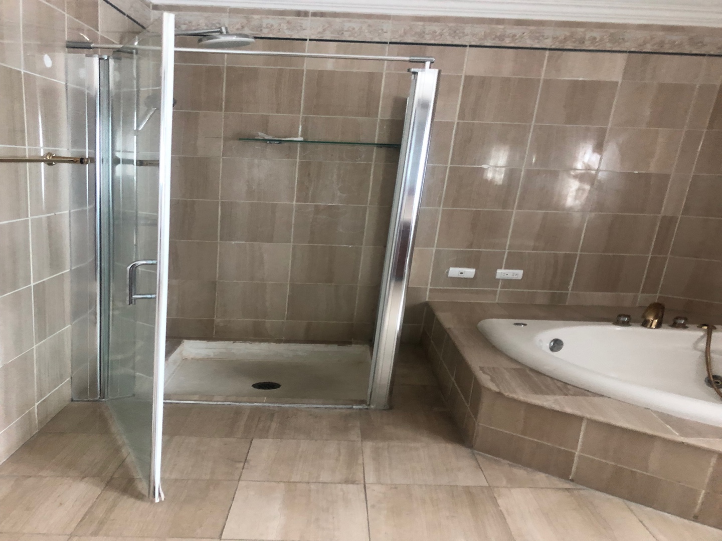 apartamentos - Malecon center oportunidad