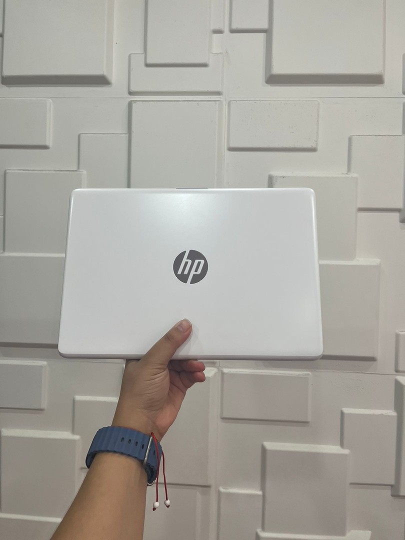 computadoras y laptops - HP Stream Laptop Nueva 3