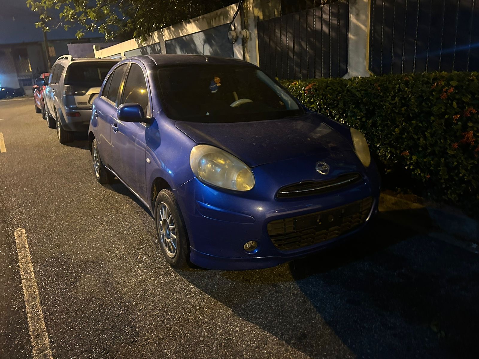 carros - Se vende Nissan march 2014