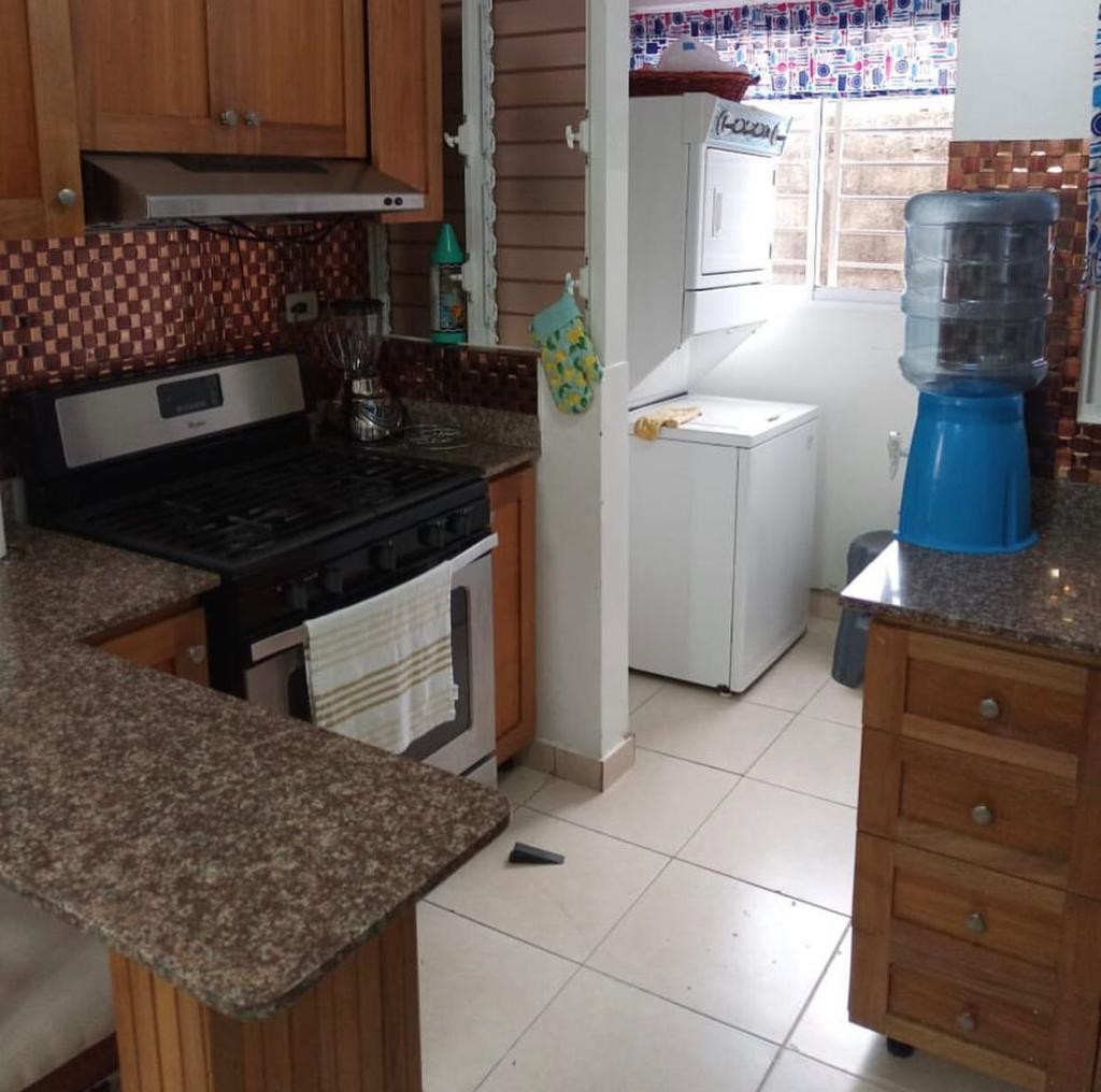 apartamentos - Se vende apartamento en Altos de Arroyo Hondo primer piso 5