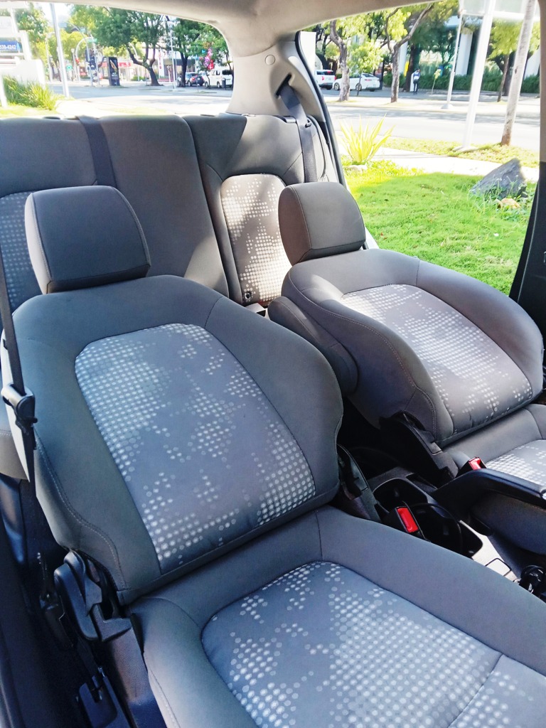 carros - Chevy Sonic LS Hatchback 2015 Manual  8