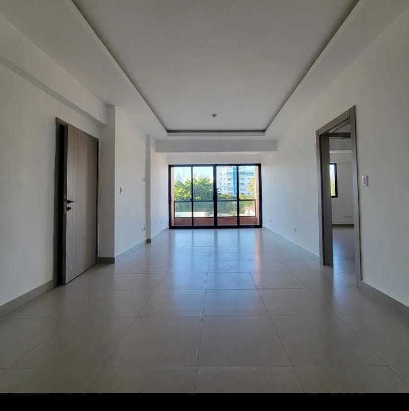 apartamentos - Renacimiento Hermoso apartamento con Balcón, 2hab 2