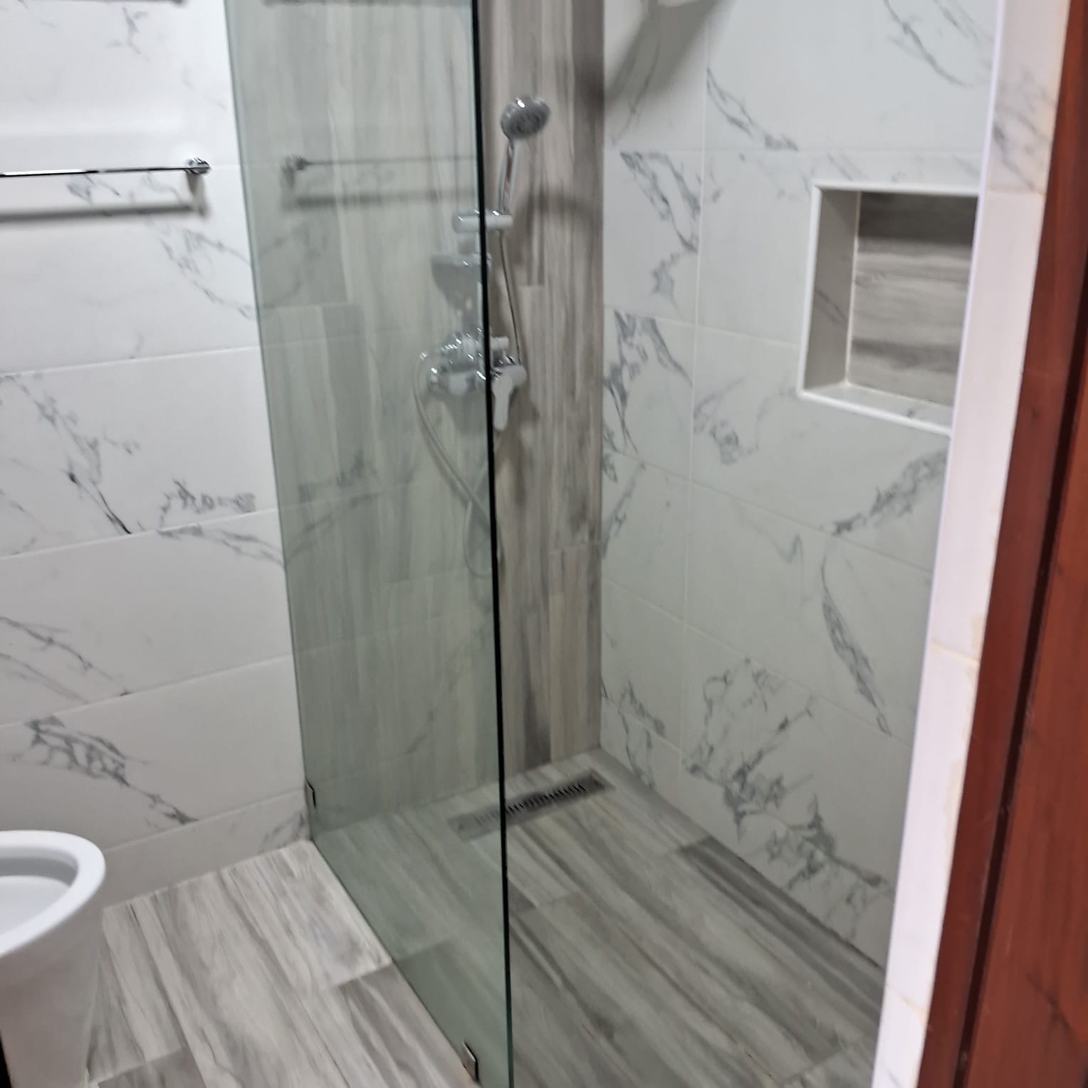apartamentos - hermoso apartamento en zona céntrica  1