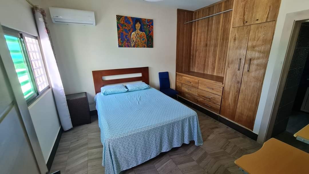 casas vacacionales y villas - Hermosa Villa de 3 Niveles con Vista al Oceano 4