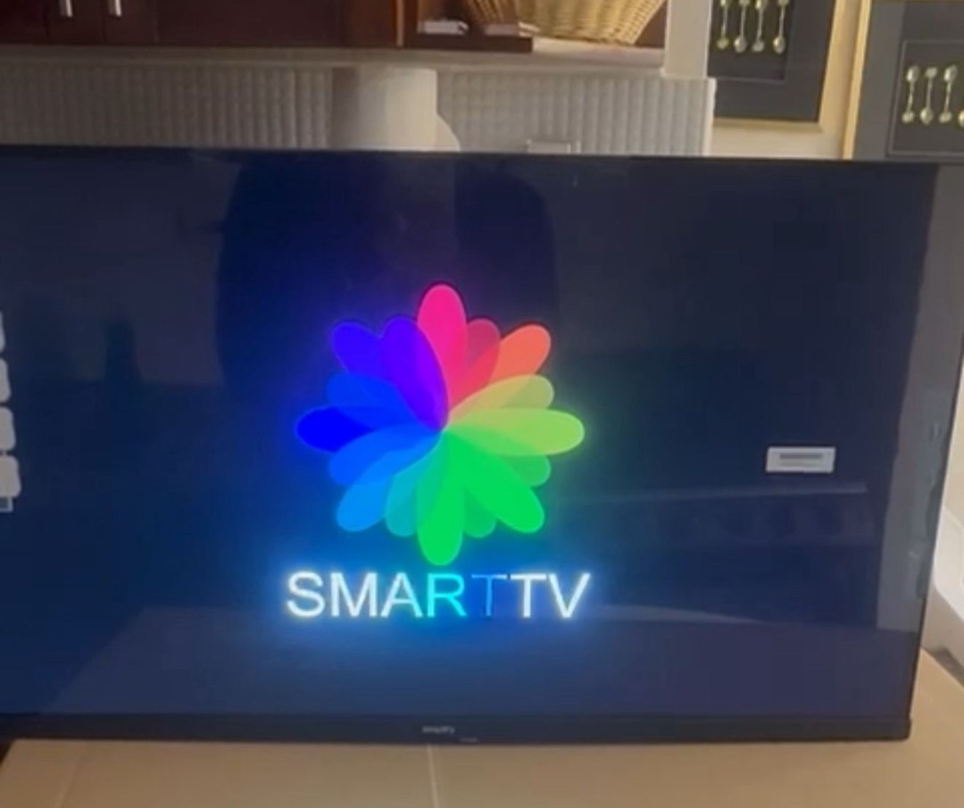 tv - Smart TV de 32 pulgadas  1