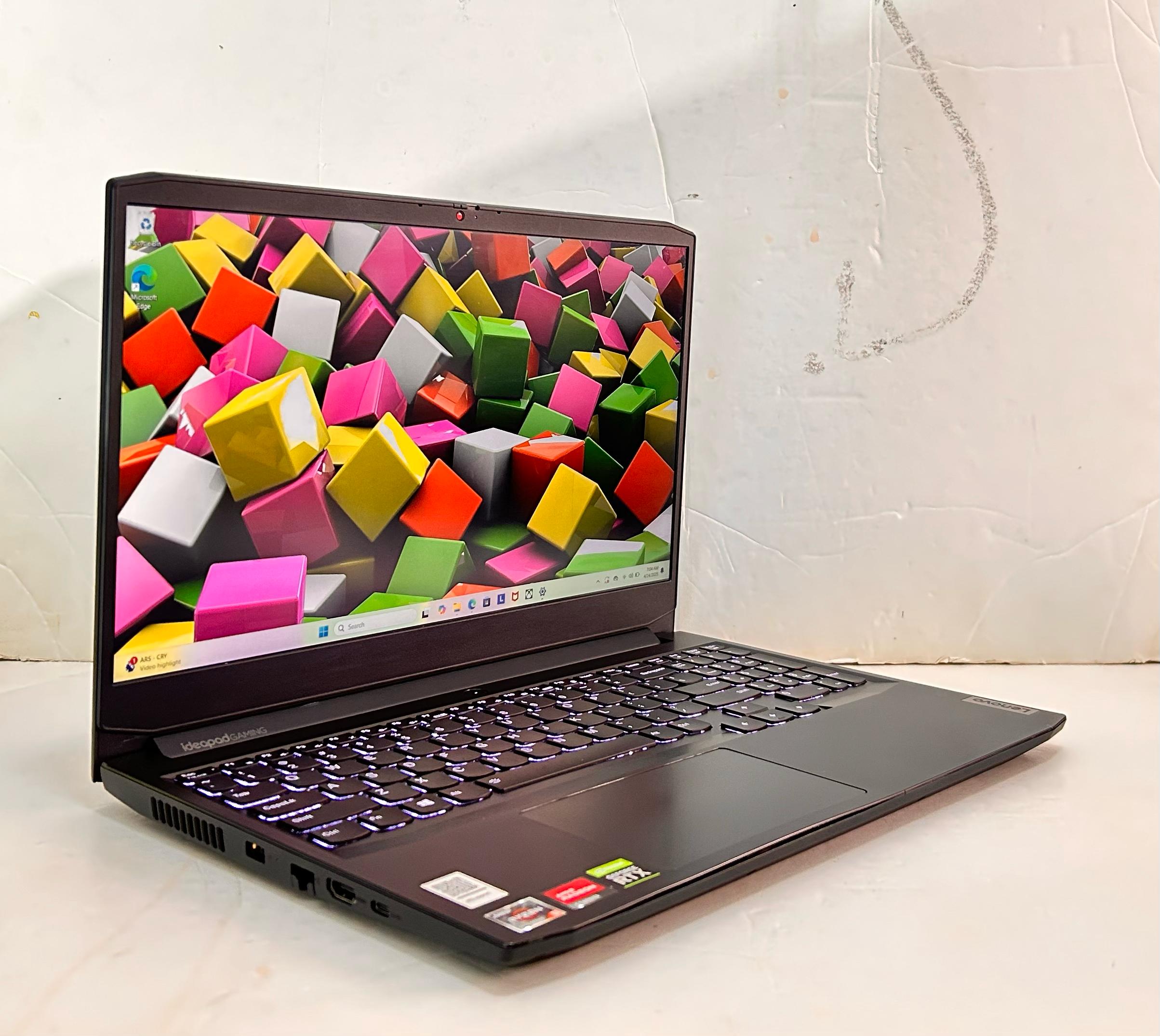 computadoras y laptops - Laptop Lenovo IdeaPad GAMING 3, 120Hz, 32GB RAM, R 0