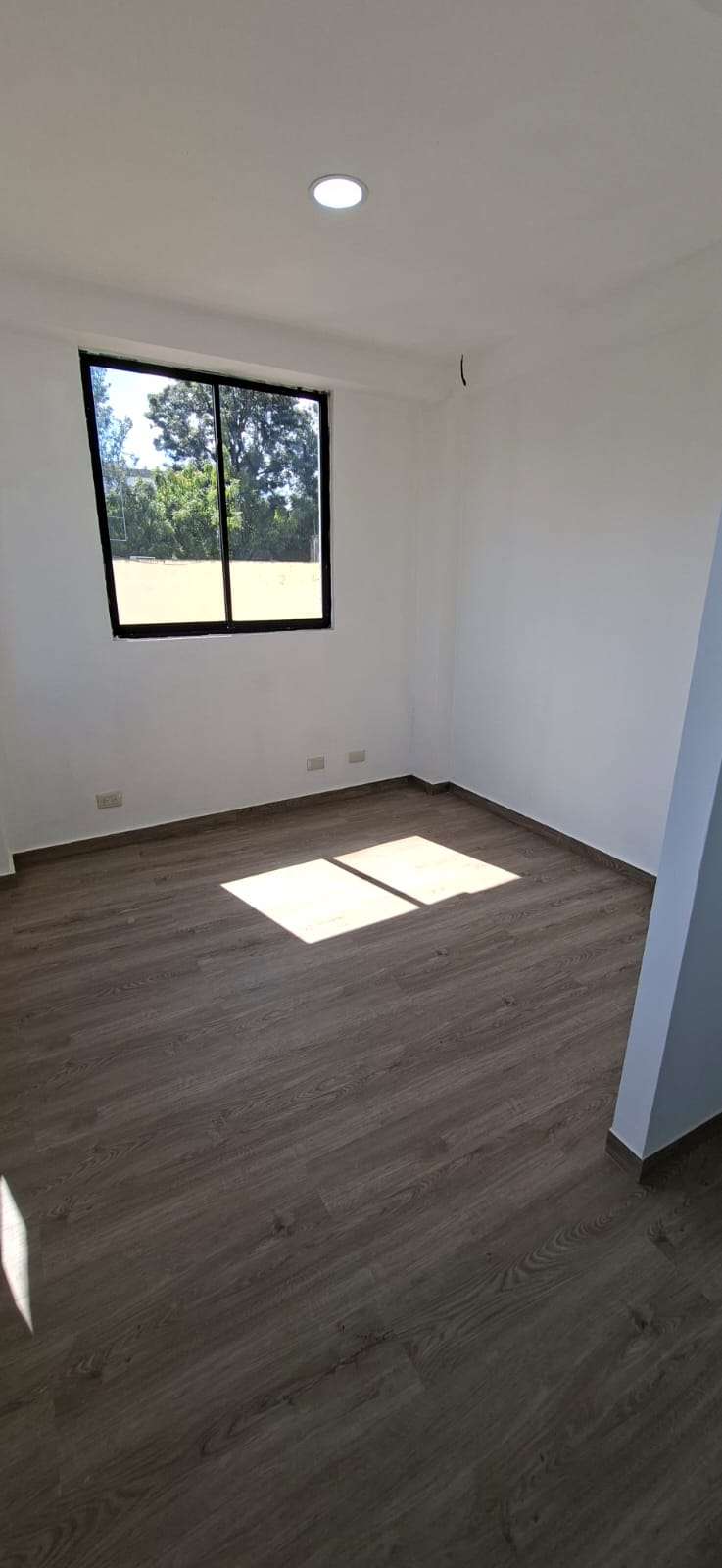 oficinas y locales comerciales - ¡RENTA LOCALES COMERCIALES CENTRO DE SANTIAGO! 3
