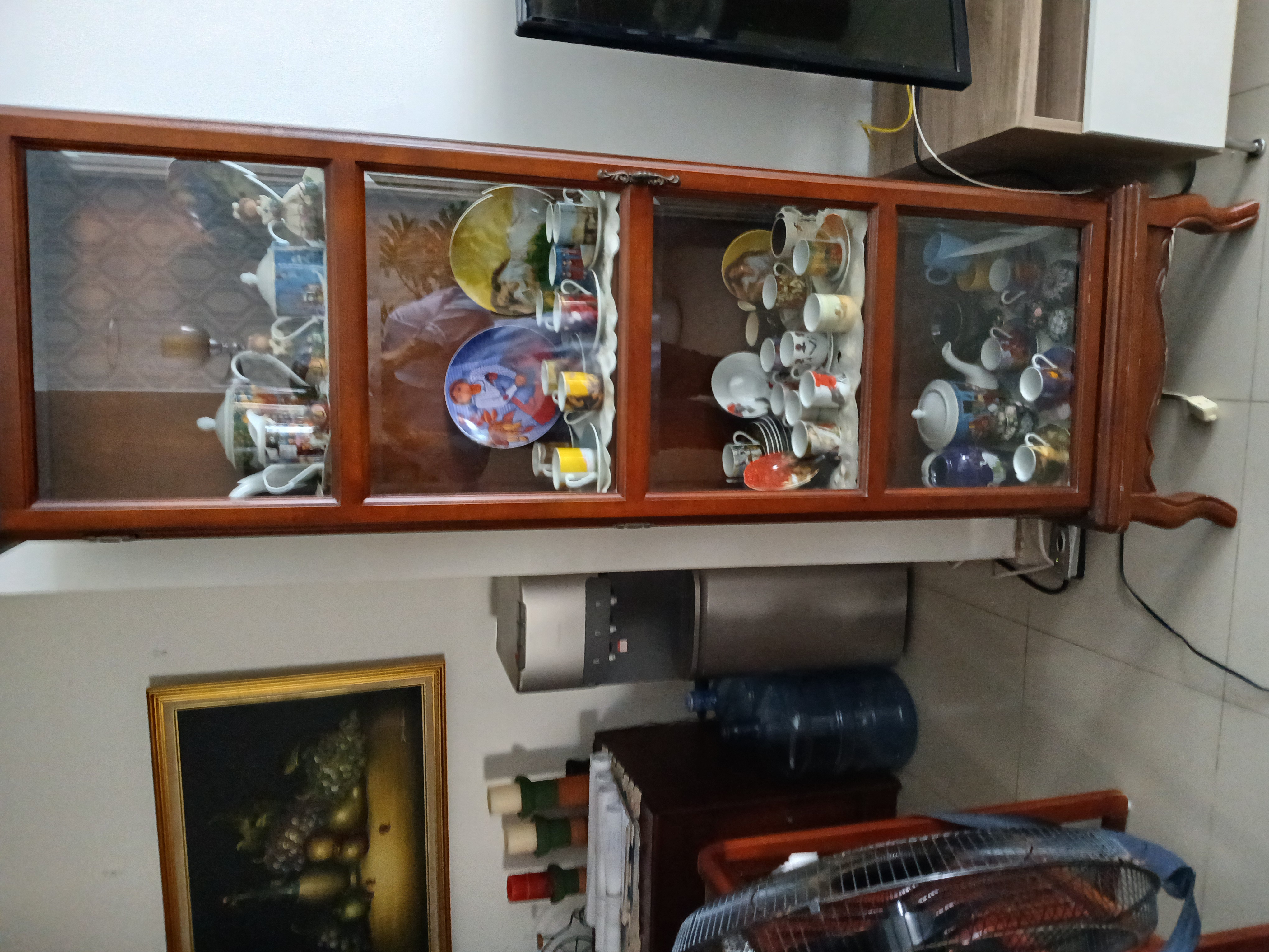 muebles y colchones - Vendo vitrina de exhibicion 0