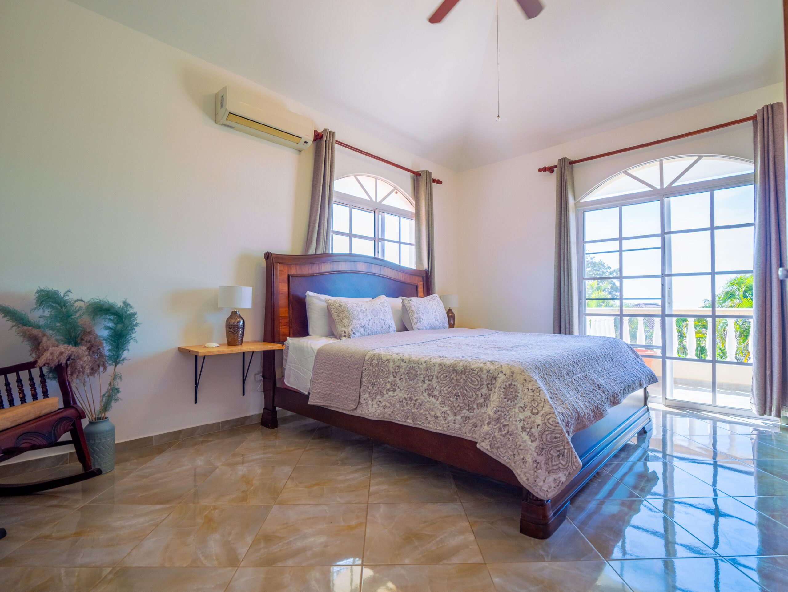 casas vacacionales y villas - 🏡 Villa Exclusiva de 3 Habitaciones y 2.5 Baños 